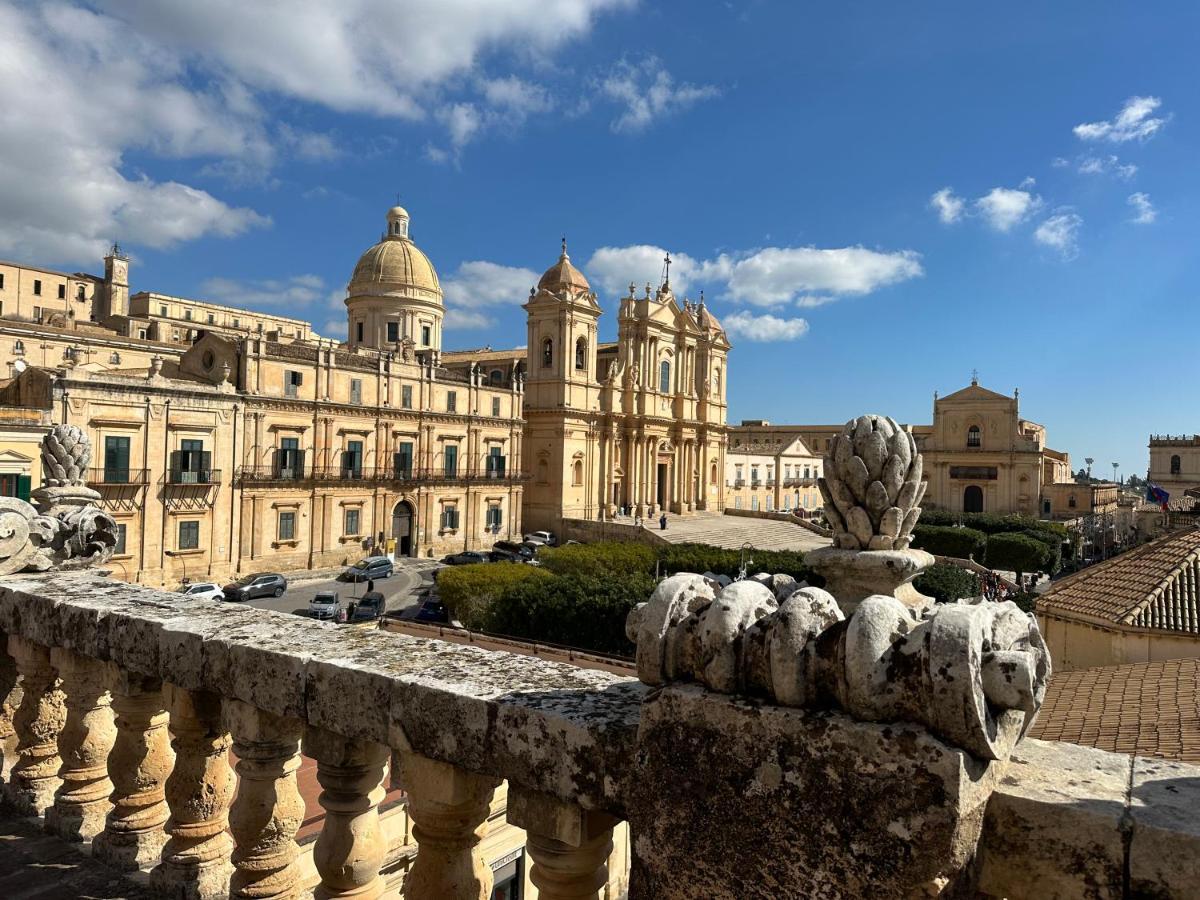 Villa Tannur Del Carmine Noto Exterior foto